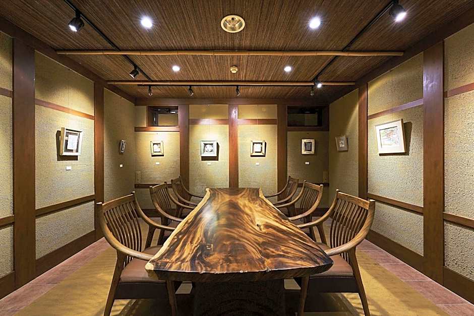 Shima Onsen Toshimaya