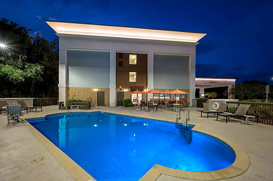 Hampton Inn Naples-I-75