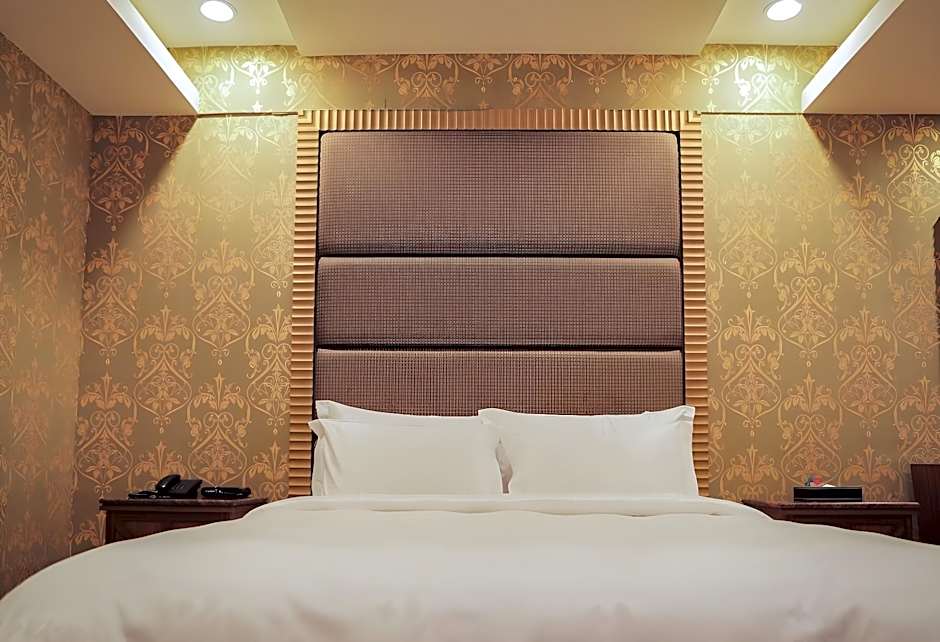 OHYA Boutique Motel-Shin-Ying Branch