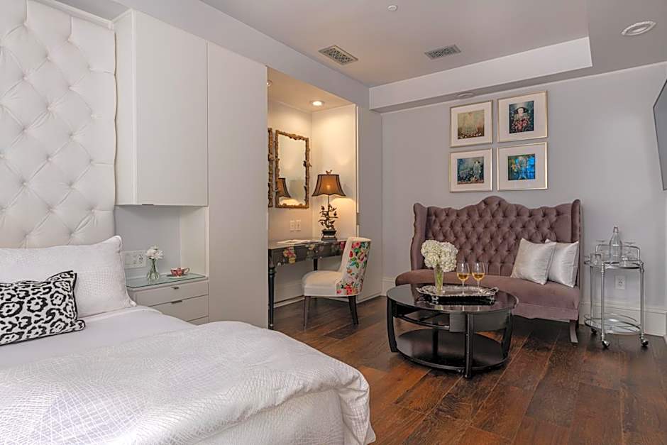 Stonehurst Place Bed & Breakfast