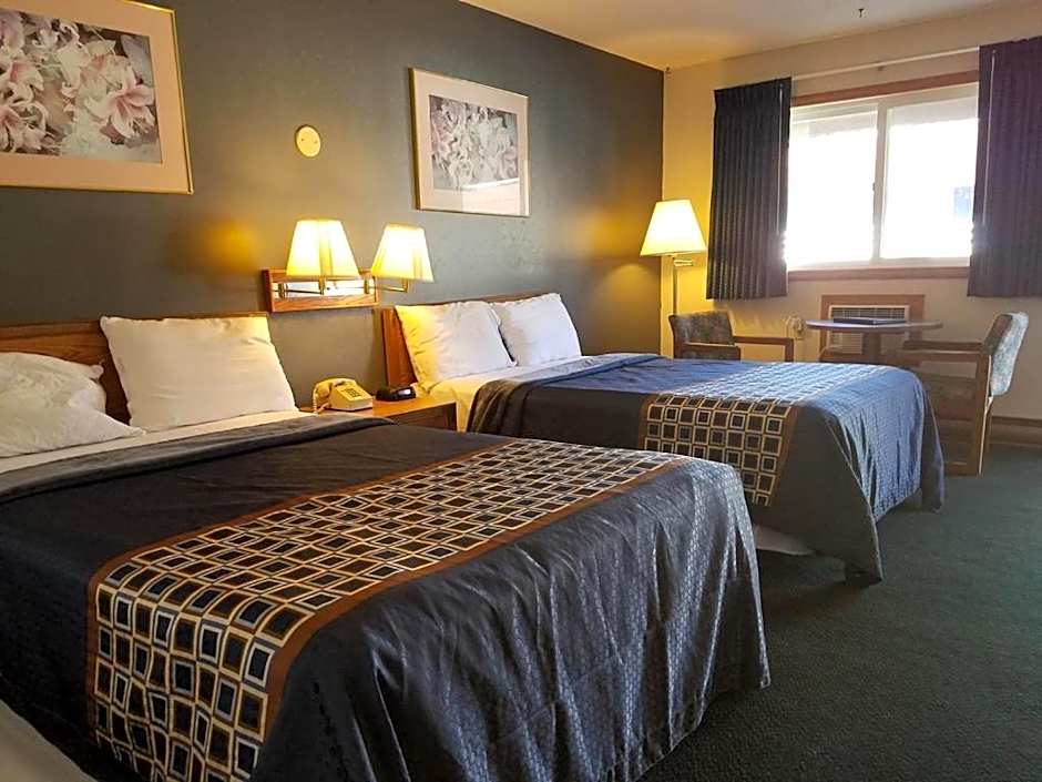 Travelodge by Wyndham Lake George NY