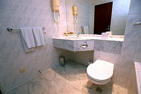 Standard Family Room