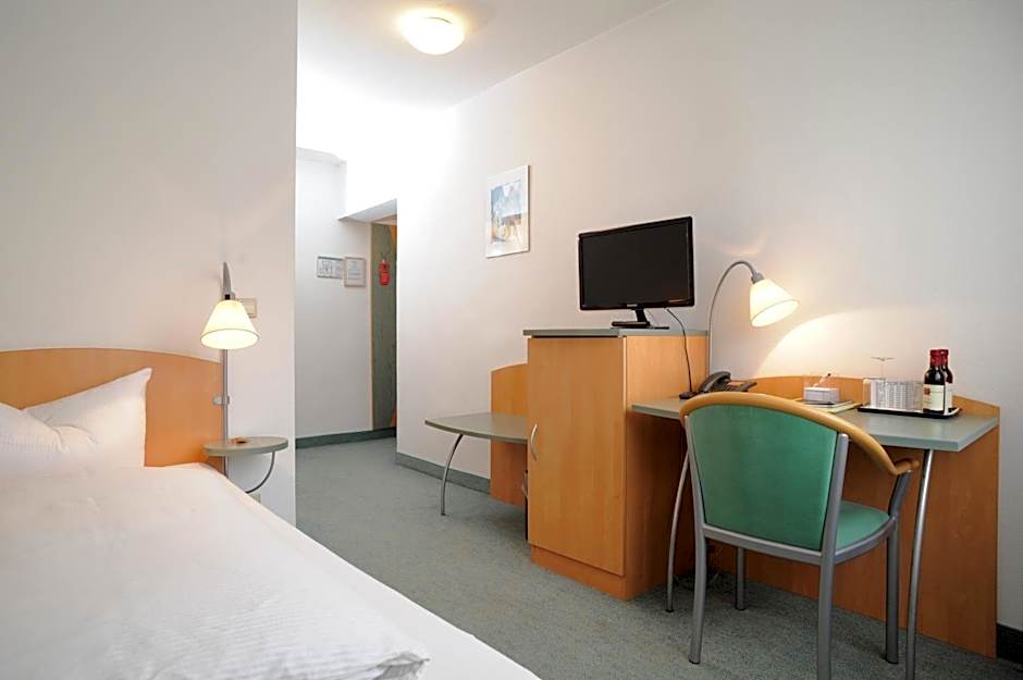 Central-Classic Hotel