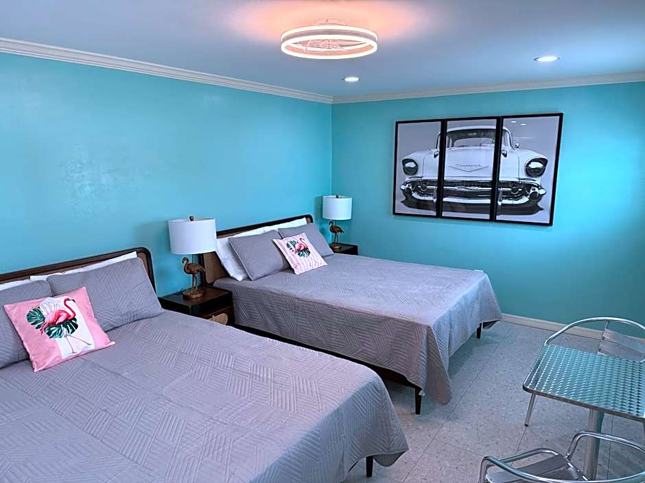 Flamingo Inn