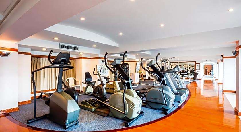 Bangkok Palace Hotel