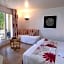 Val Baussenc, The Originals Relais