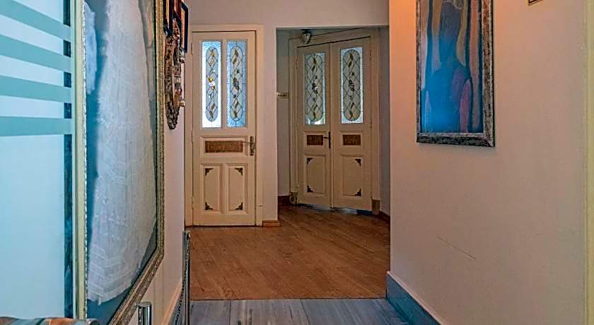 Ragip Pasha Apartment