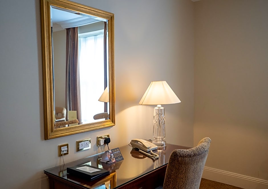 Bunratty Castle Hotel, BW Signature Collection