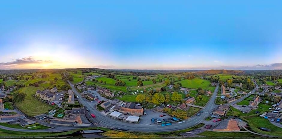 The Greyhound Inn Warslow