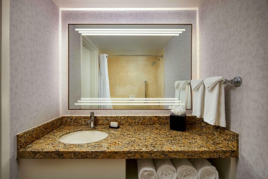 Embassy Suites By Hilton West Palm Beach
