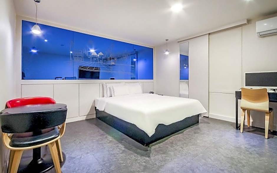 Winner Hotel