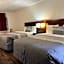 Travelers Beach Inn