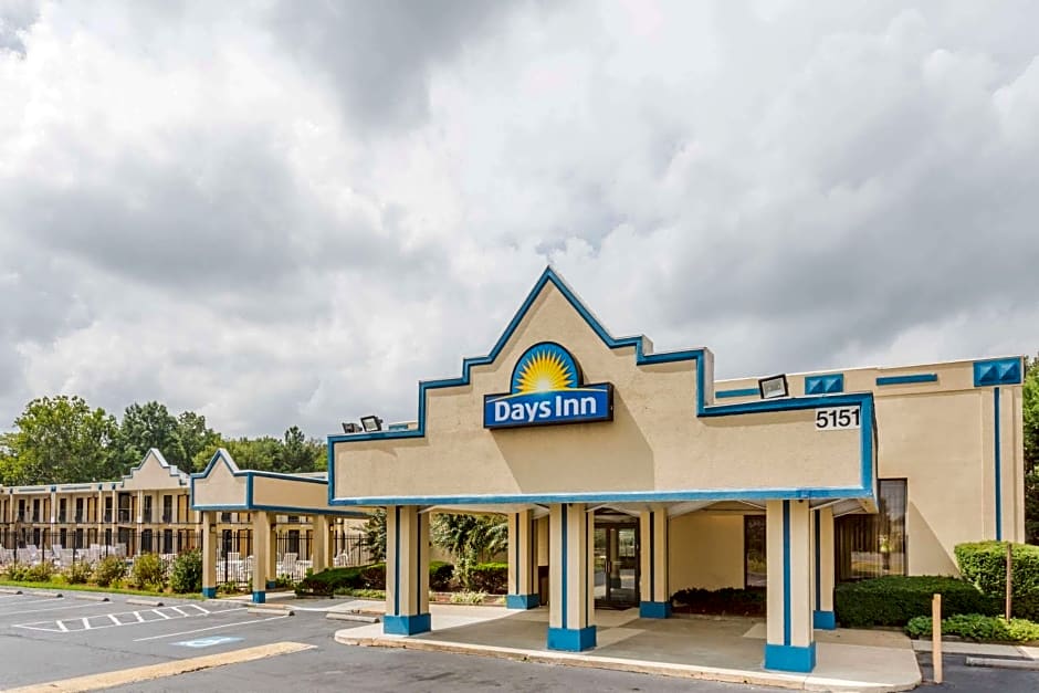 Days Inn by Wyndham Camp Springs Andrews AFB