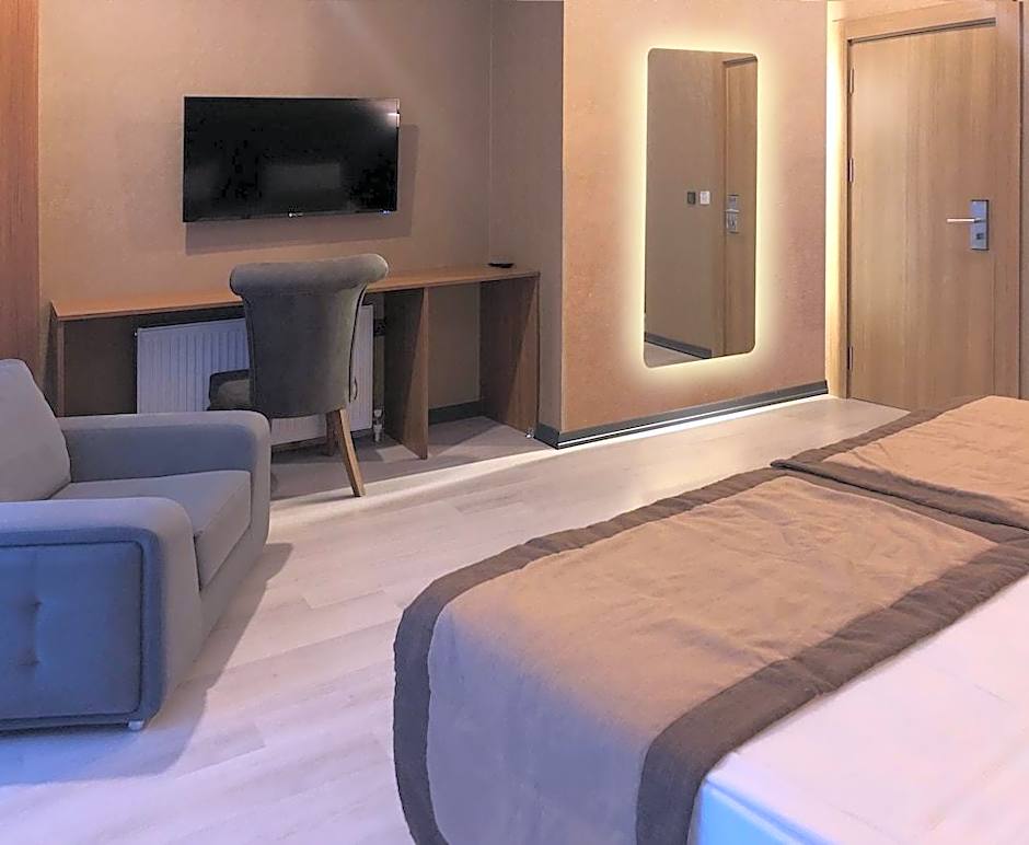 Orange Hotel & Spa