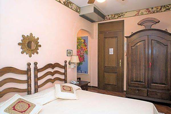 Agora Park Hotel