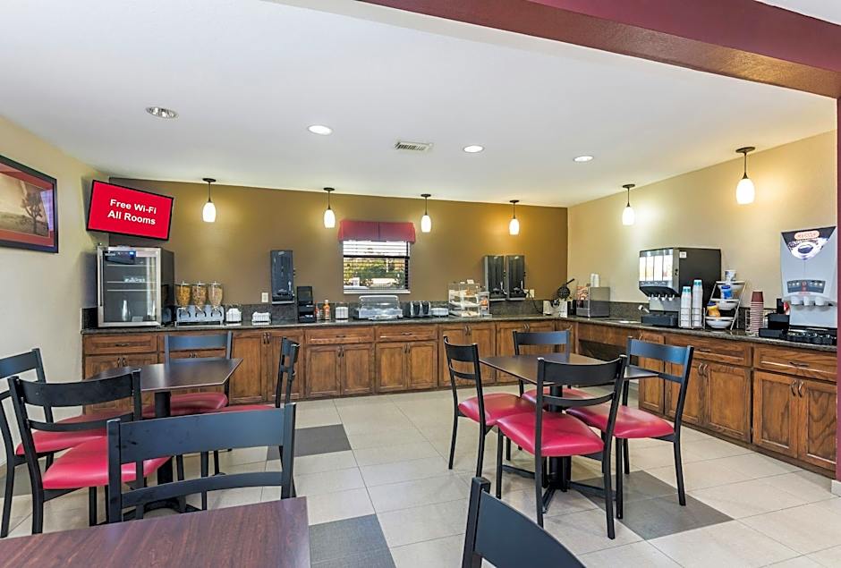 Red Roof Inn Conroe North Willis