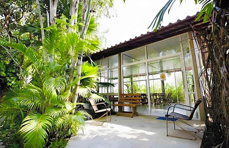 Sabaidee House