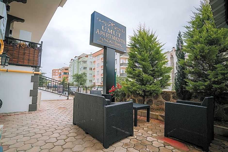 Umut Apartments