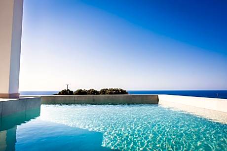 Starlight Villa Tropea - 4bd, 4ba, 4min To Beach