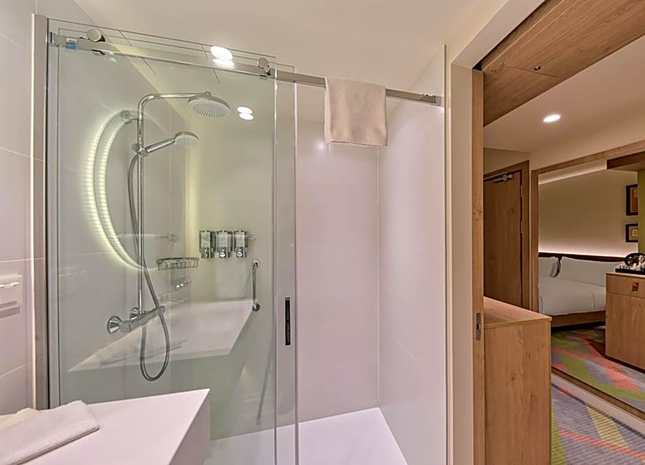 Hampton by Hilton Krakow Airport