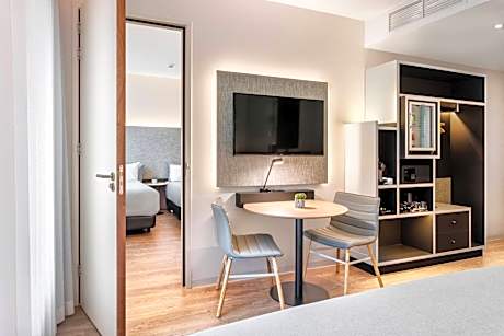 2 connected rooms