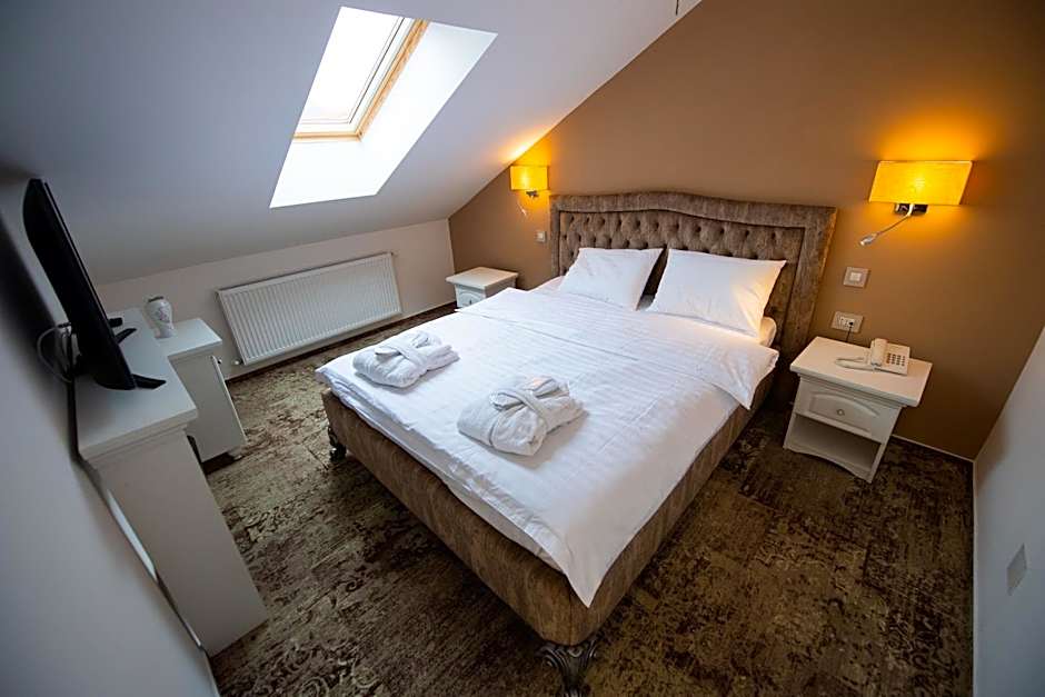 Hotel La Belle Epoque