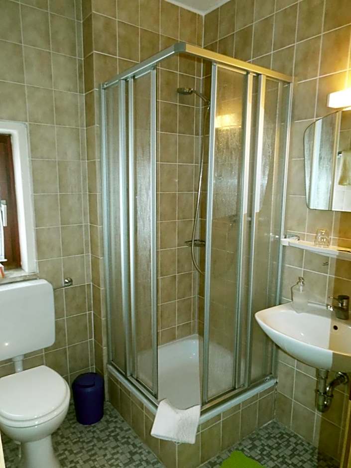 Hotel garni Zum Reinhardswald