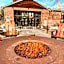 Trailhead Lodge