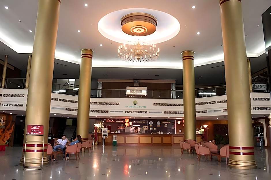 Jp Emerald Hotel