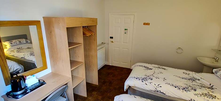 Aaron Lodge Guest House