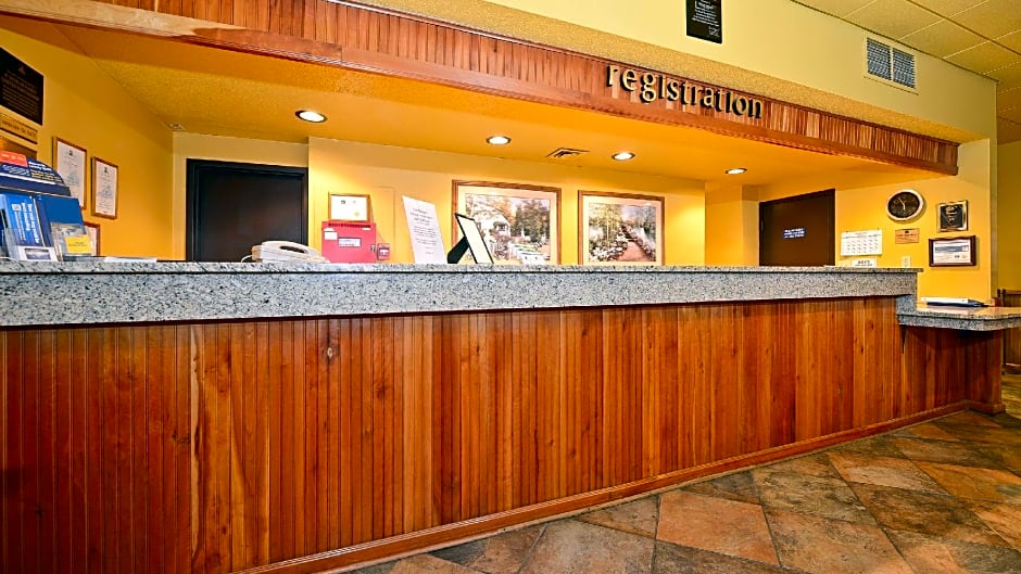 Magnuson Hotel Mountain View