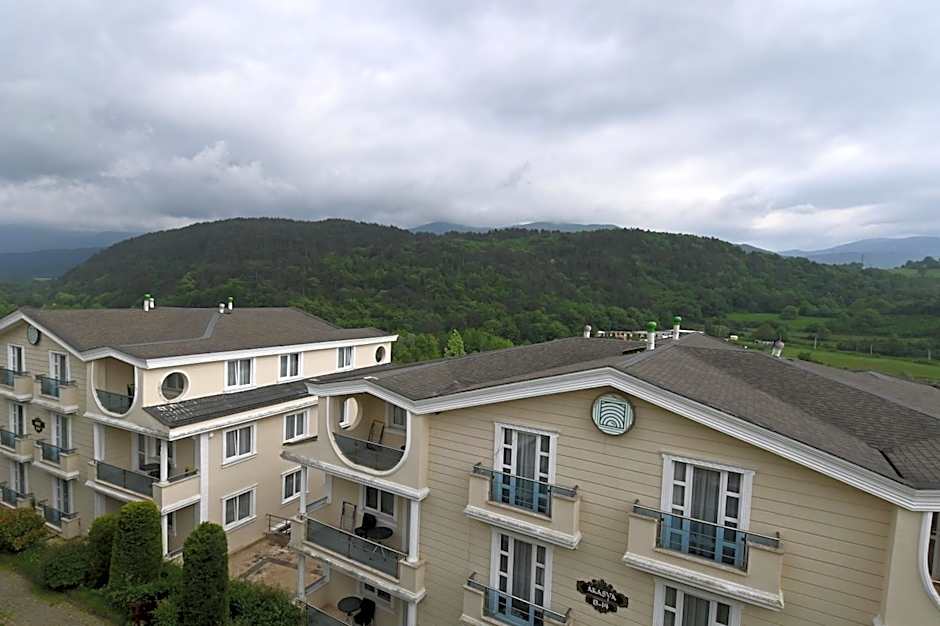 Sarot Thermal Vadi Tatil Koyu - Halal Hotel