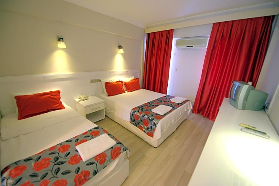 Delfi Hotel Spa & Wellness Center