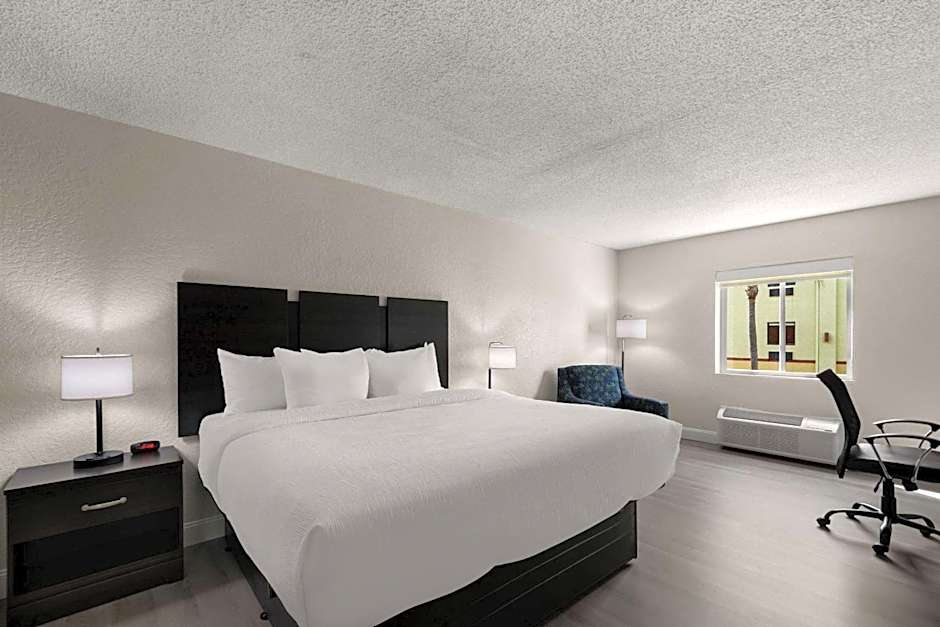 Quality Inn Sarasota I-75