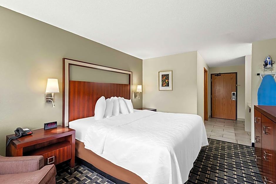 SureStay Hotel by Best Western Manchester