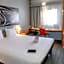 ibis Orange Sud