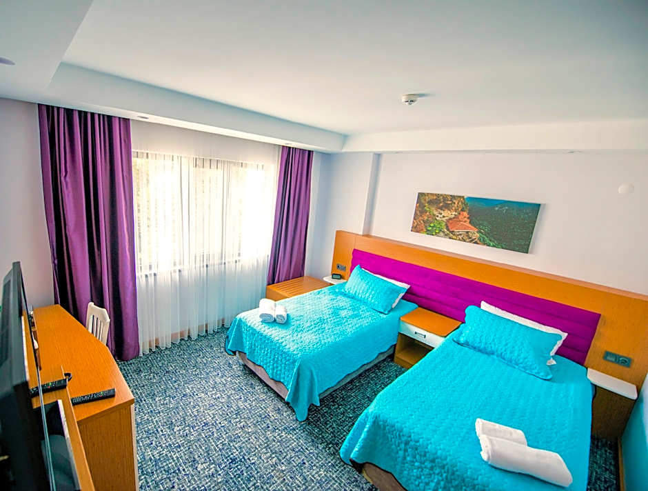 Golden Inn Hotel Uzungol