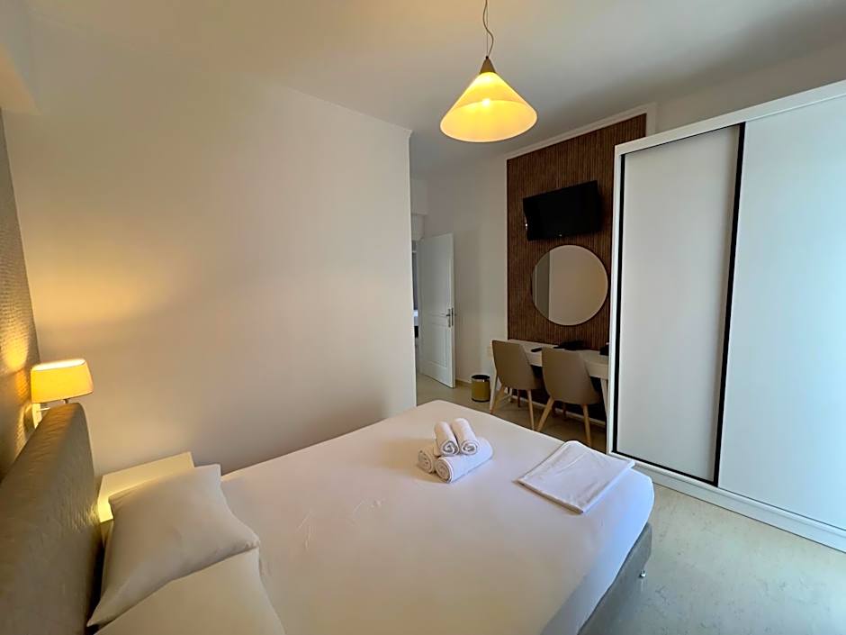 Apartments Stoudios Georgias