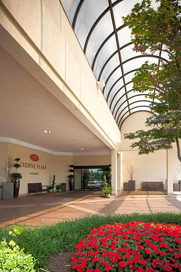 Photo 1 of 43 of Crowne Plaza Hotel Hickory by IHG