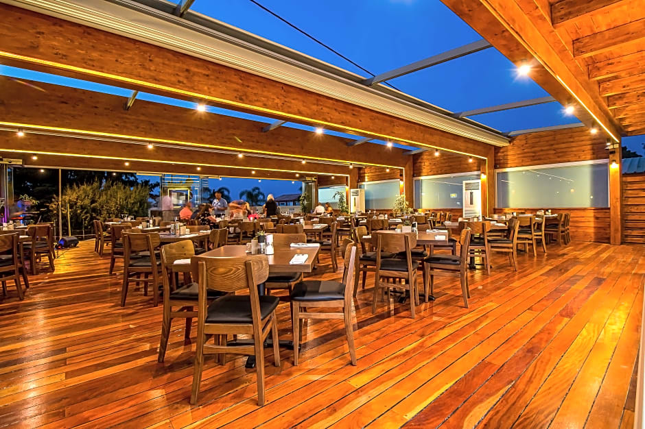 Sunny Days Hotel Apt