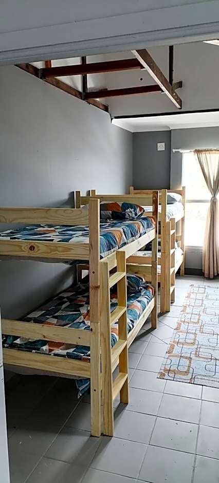 Mile Crunchers Backpackers & Hostelling