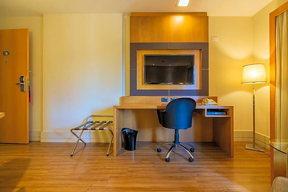 Flat particular dentro do Hotel Executive Faria Lima!