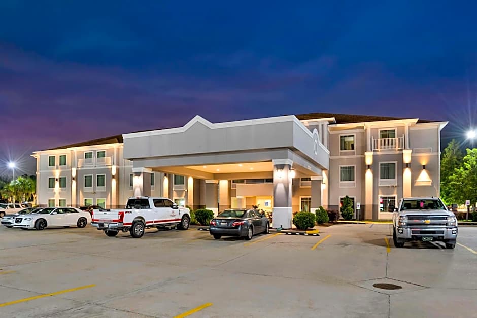 Best Western Plus Chalmette Hotel
