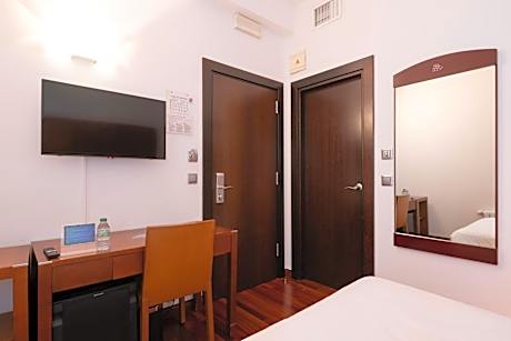 Basic Single Room