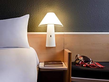 Ibis Provins