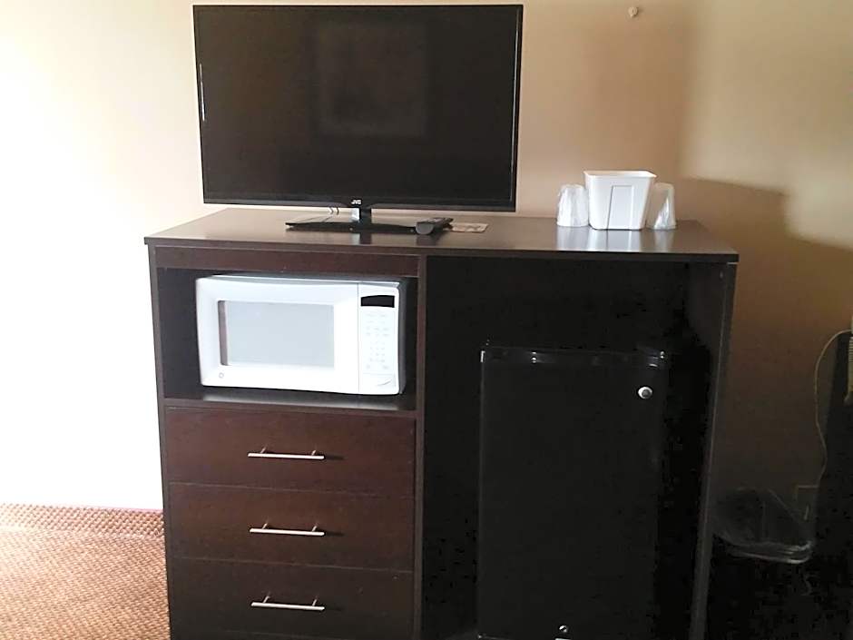 German Village Inn Motel