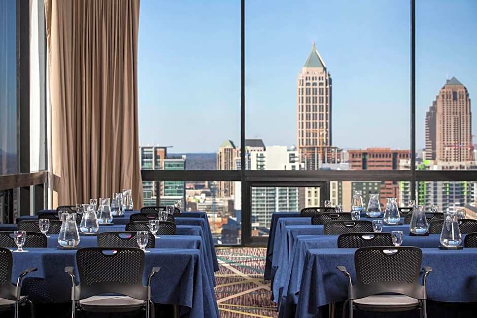 Crowne Plaza Atlanta - Midtown By IHG