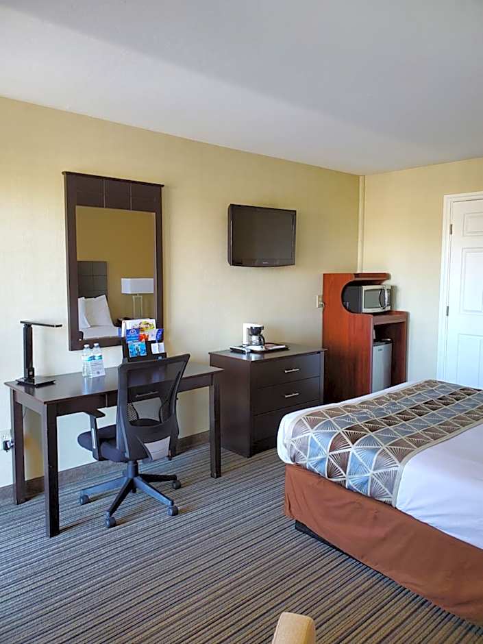 Good Living Inn
