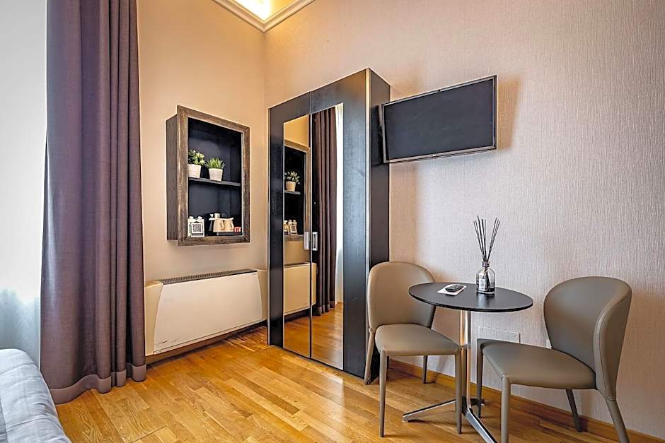 Martelli 6 Suite & Apartments
