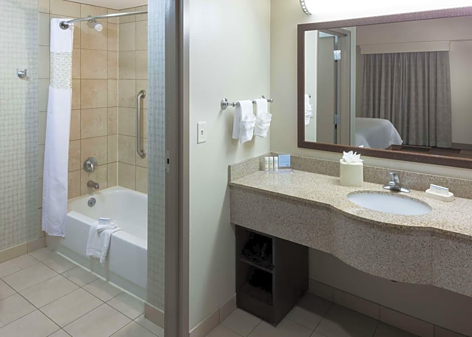 Hampton Inn By Hilton & Suites Boise-Downtown